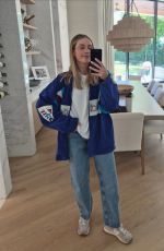 CLAIRE HOLT - Instagram Photos 03/27/2026