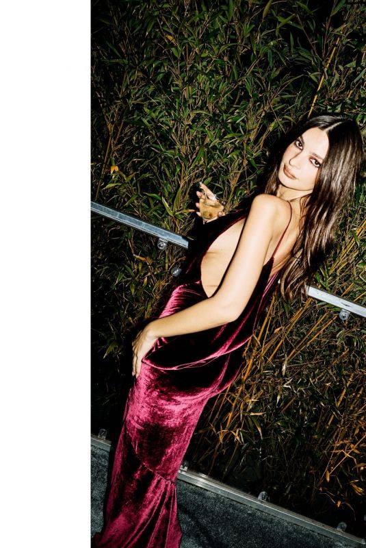 EMILY RATAJKOWSKI - Vanity Fair Oscar Party Photo Diary, March 2026