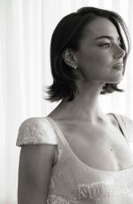 EMMA STONE Dressed by Louis Vuitton for Oscars 2026