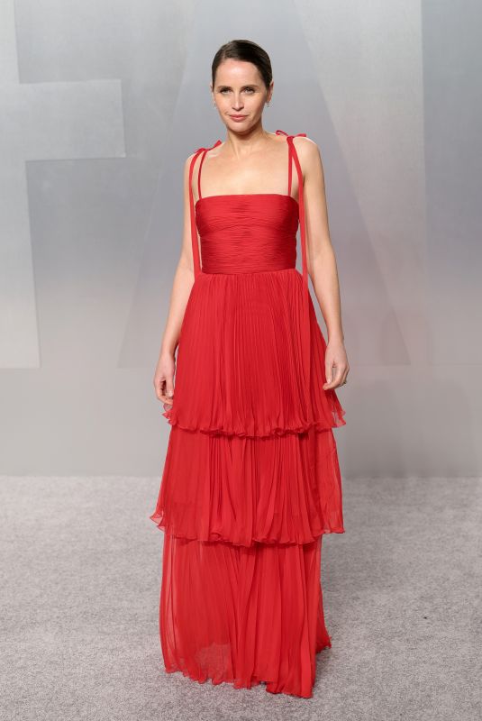 FELICITY JONES at 2026 Vanity Fair Oscar Party in Los Angeles 03/15/2026