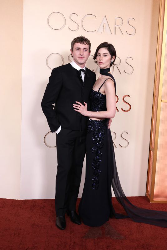 GRACIE ABRAMS and Paul Mescal at 98th Oscars at Dolby Theatre in Hollywood 03/15/2026