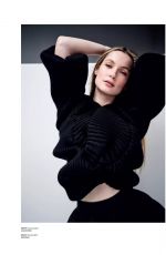 HANNAH DODD in Country & Town House, March/April 2026