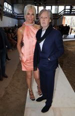 HANNAH WADDINGHAM at Stella McCartney Fashion Show at PFW in Paris 03/04/2026