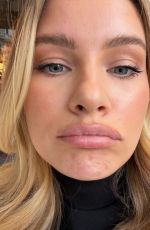 ILONA ARSENTIEVA - Instagram Photos 03/01/2026