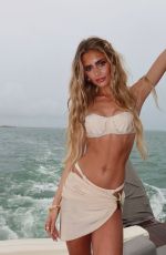 IZZY DARNELL - Instagram Photos and Video 03/18/2026