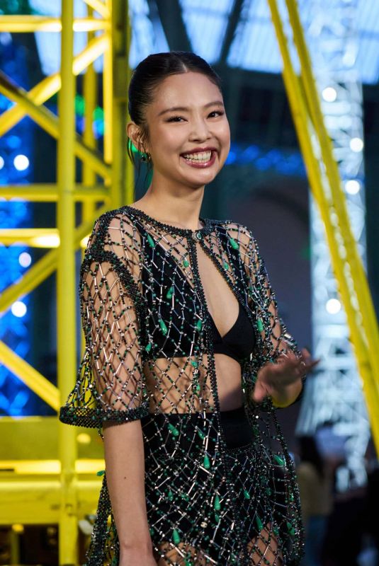 JENNIE KIM at Chanel Womanswear Fall Collection Show at Paris Fashion Week 03/09/2026