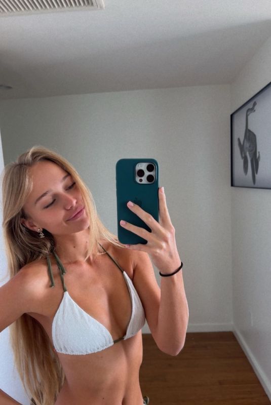 KYLA DODDS - Instagram Photos 03/21/2026