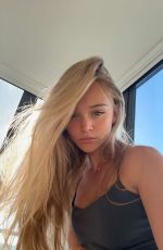 KYLA DODDS - Instagram Photos and Video 03/09/2026