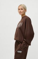 LENA GERCKE - Instagram Photos 03/04/2026