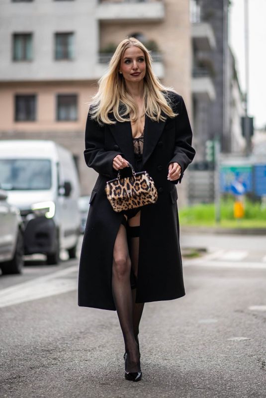 LEONIE HANNE Arrives at Dolce & Gabbana Womenswear F/W 2026/27 Fashion Show at Milan Fashion Week 02/28/2026