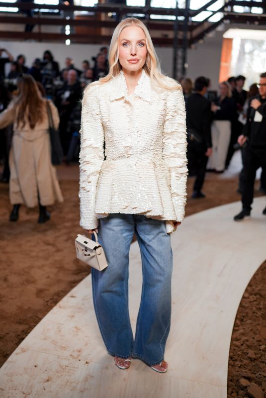 LEONIE HANNE at Stella McCartney Fashion Show at PFW in Paris 03/04/2026