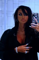MADALINA GHENEA - Instagram Photos 03/08/2026