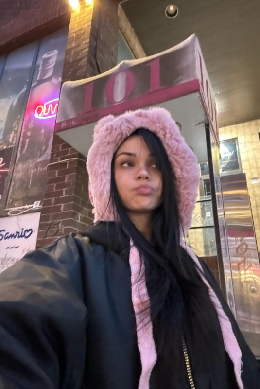 MAGGIE LINDEMANN - Instagram Photos 03/07/2026