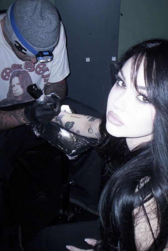 MAGGIE LINDEMANN - Instagram Photos 03/14/2026