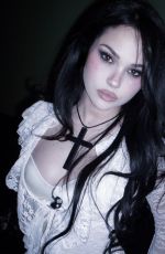MAGGIE LINDEMANN - Instagram Photos 03/23/2026
