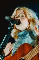 MAISIE PETERS Performs at La Madeleine Brussels 03/18/2026
