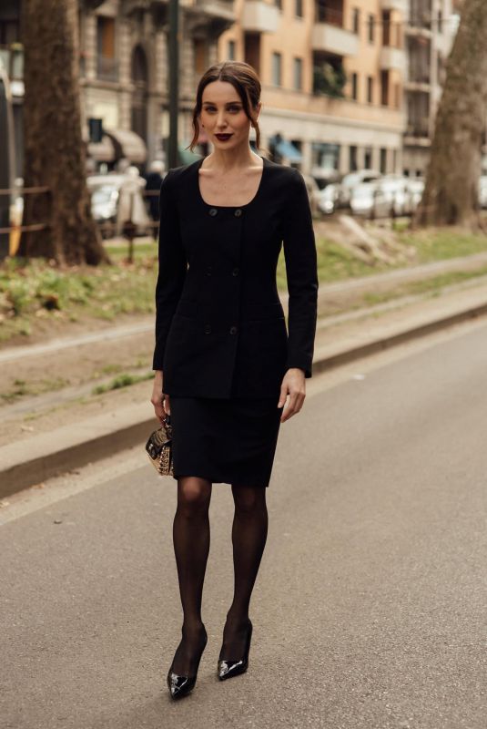 MARY LEEST Arrives at Dolce & Gabbana Womenswear F/W 2026/27 Fashion Show at Milan Fashion Week 02/28/2026