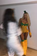 MIRANDA HOPE - Instagram Photos 03/19/2026