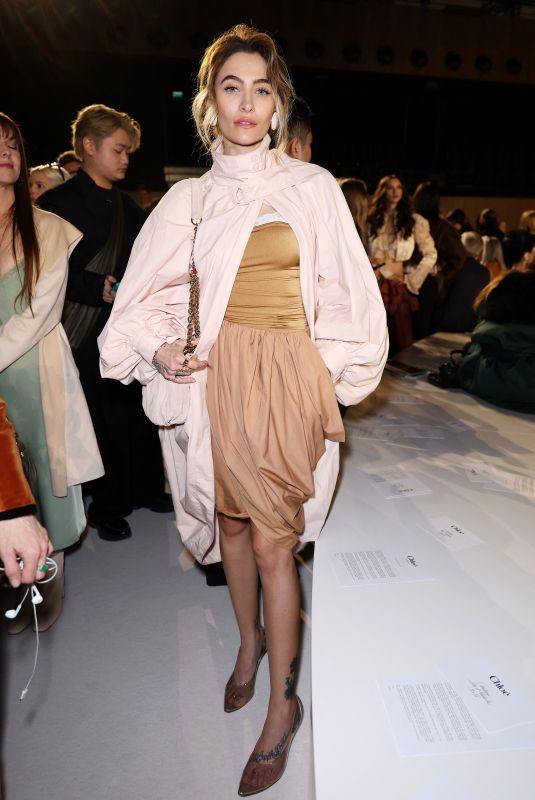 PARIS JACKSON at Chloe Womenswear Fall/Winter 2026-2027 Show at Paris Fashion Week 03/05/2026