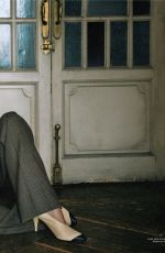 PENELOPE CRUZ in L