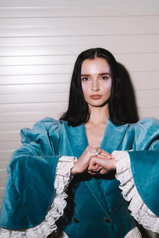 POPPY - Instagram Photos 03/23/2026