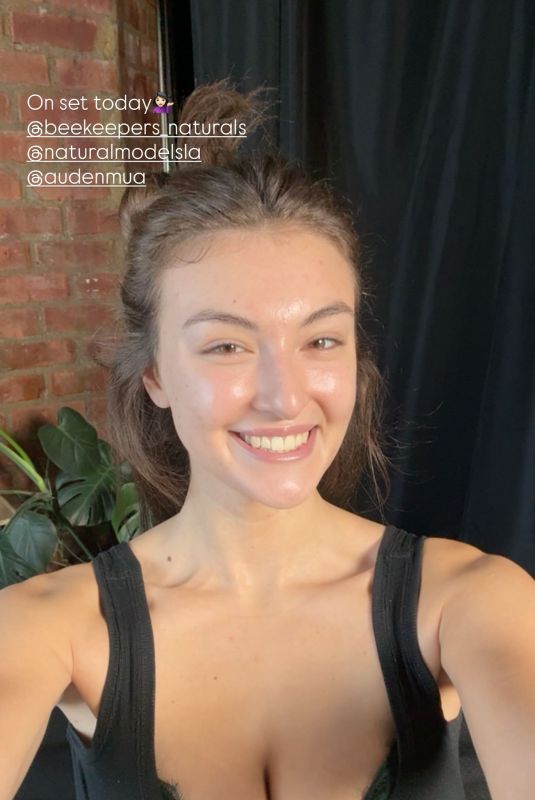 RACHEL PIZZOLATO - Instagram Photos 03/09/2026