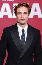 Robert Pattinson - 