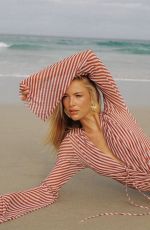 SOPHIA LUDERS - Instagram Photos 03/04/2026