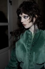 SOPHIE THATCHER - McQueen Womenswear FW 2026-27 Fashion Show Photoshoot, March 2026
