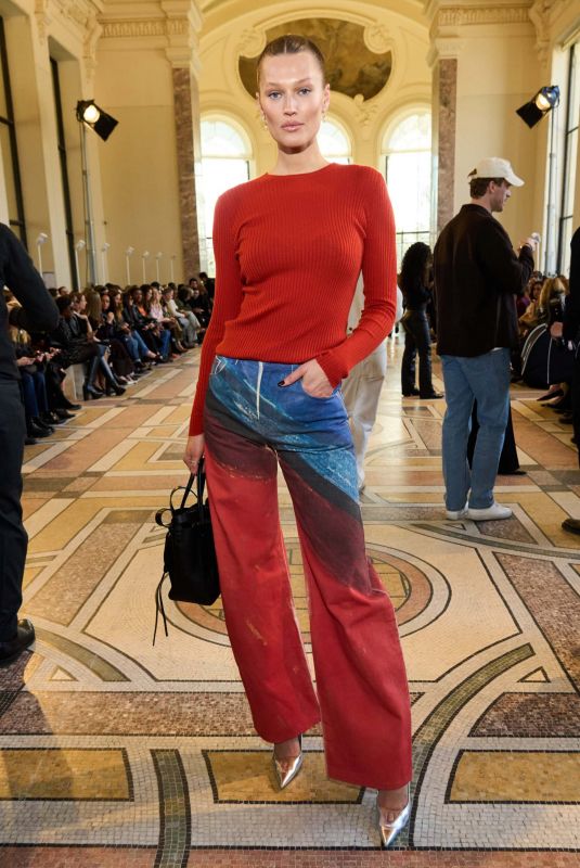 TONI GARRN at Gabriela Hearst Womenswear F/W 2026/27 Fahion Show at Paris Fashion Week 03/09/2026