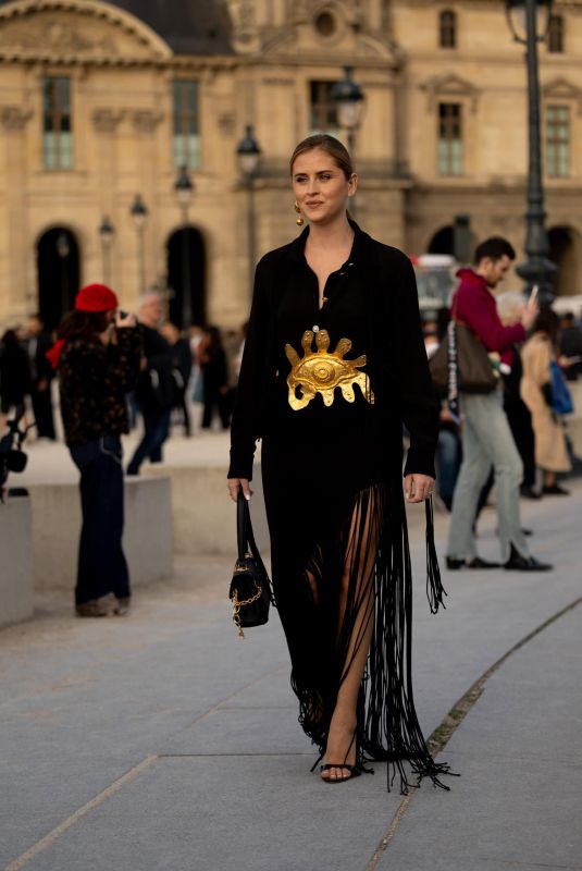 VALENTINA FERRAGNI Arrives at Schiaparelli Fashion Show at PFW in Paris 03/05/2026