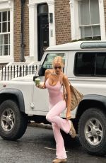 VICTORIA TURNER - Instagram Photos 03/03/2026