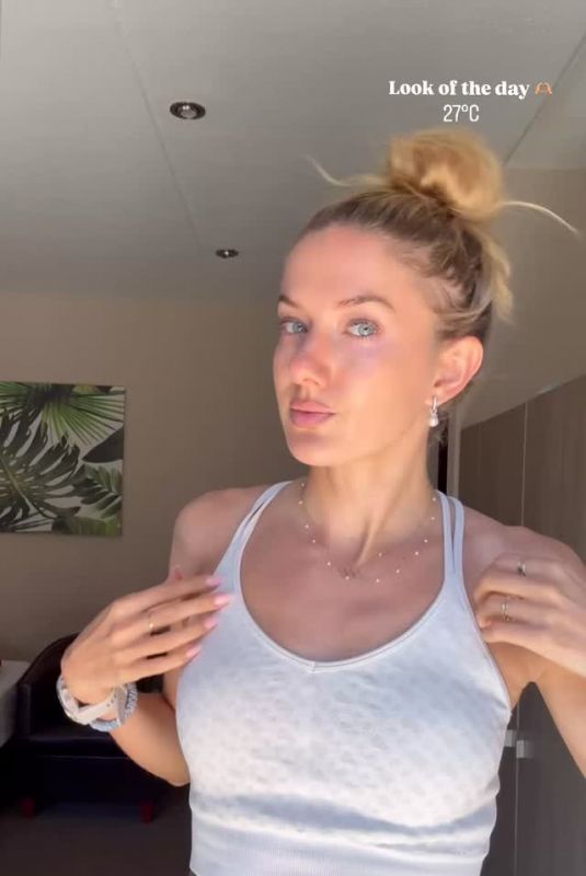 ALICA SCHMIDT - Instagram Photos 04/07/2026
