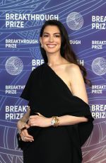 ANNE HATHAWAY at 12th Breakthrough Prize in Santa Monica 04/18/2026