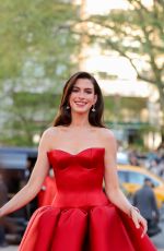 ANNE HATHAWAY at The Devil Wears Prada 2 Premiere in New York City 04/20/2026