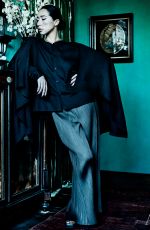 AOIFE HINDS for Aver Magazine, December 2024