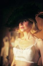 CAREY MULLIGAN for Who What Wear, April 2026