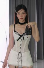 CATHRYN LI - Instagram Photos 04/14/2026