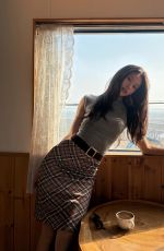 CECE ZHEN - Instagram Photos 04/07/2026