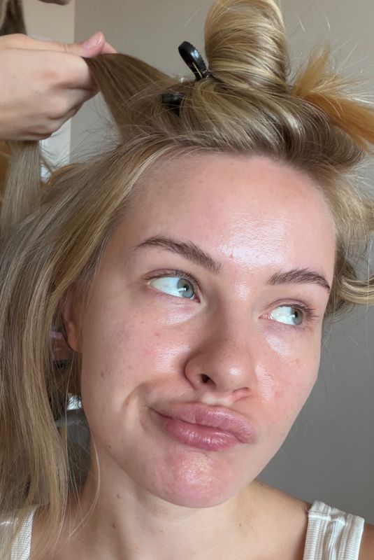 ILONA ARSENTIEVA - Instagram Photos 04/03/2026