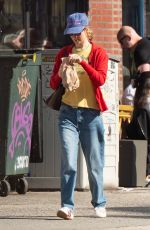 JENNIFER LAWRENCE Out for a Coffee in New York 04/06/2026