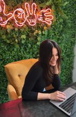 JESSICA LOWNDES - Instagram Photos 04/02/2026