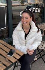 JESSICA LOWNDES - Instagram Photos 04/02/2026
