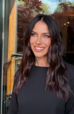 JESSICA LOWNDES - Instagram Photos 04/19/2026