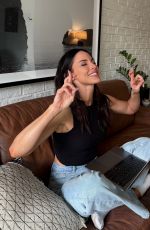 JESSICA LOWNDES - Instagram Photos 04/26/2026