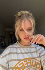 JULE MARIE JENSEN - Instagram Photos 04/12/2026