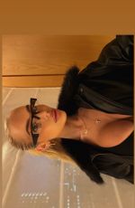 JULIA CAVANAGH -  Instagram Photos 04/26/2026