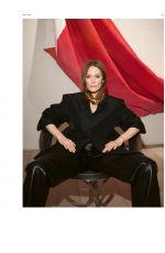 JULIANNE MOORE for Harper