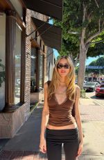 KARI RILEY - Instagram Photos 03/31/2026