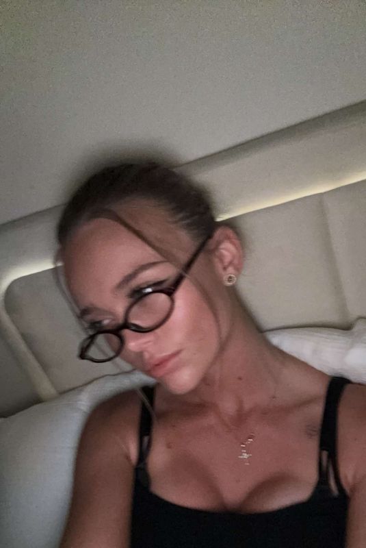 KYLA DODDS - Instagram Photos 04/06/2026